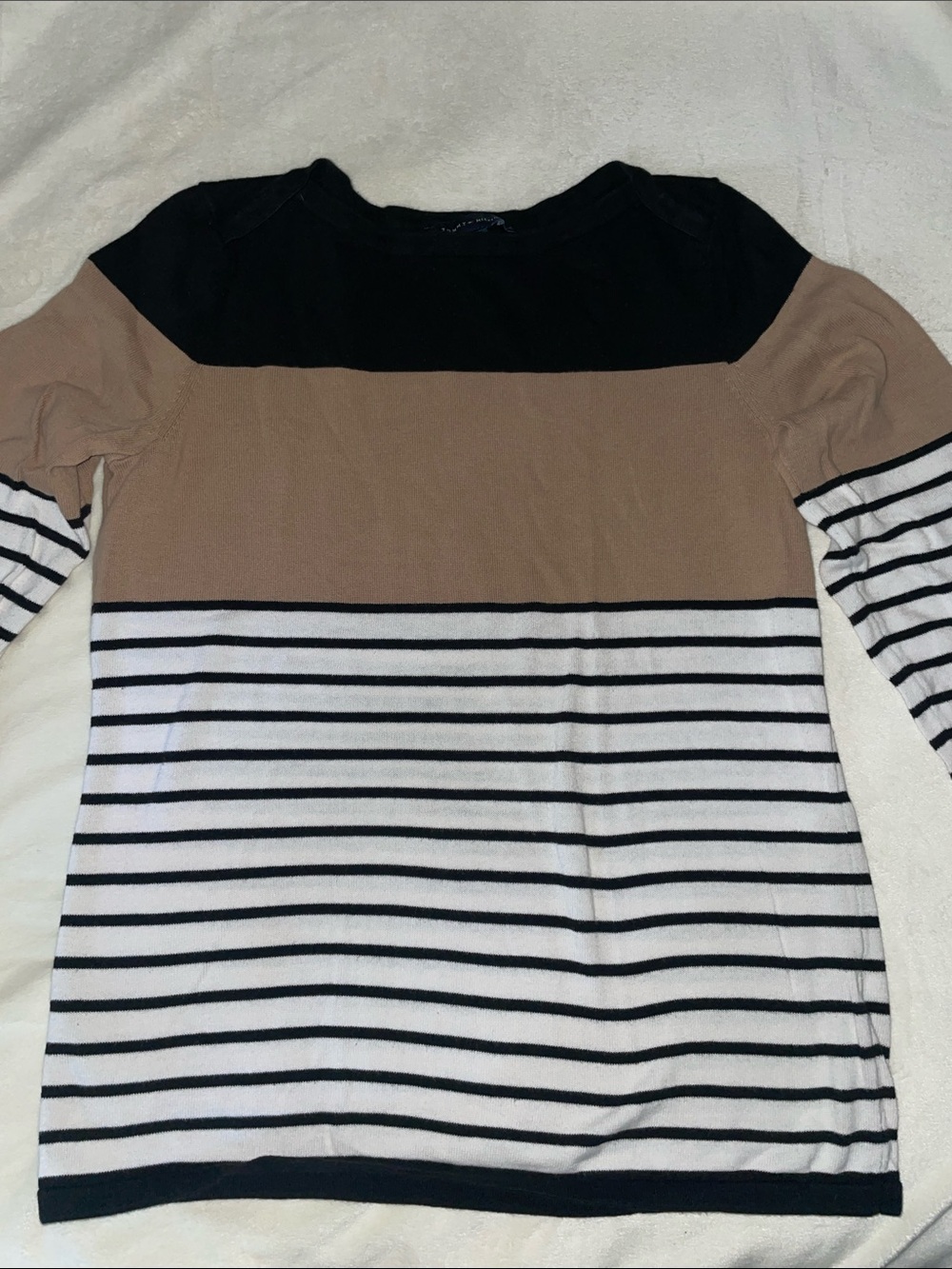 Tommy Hilfiger sleeve top